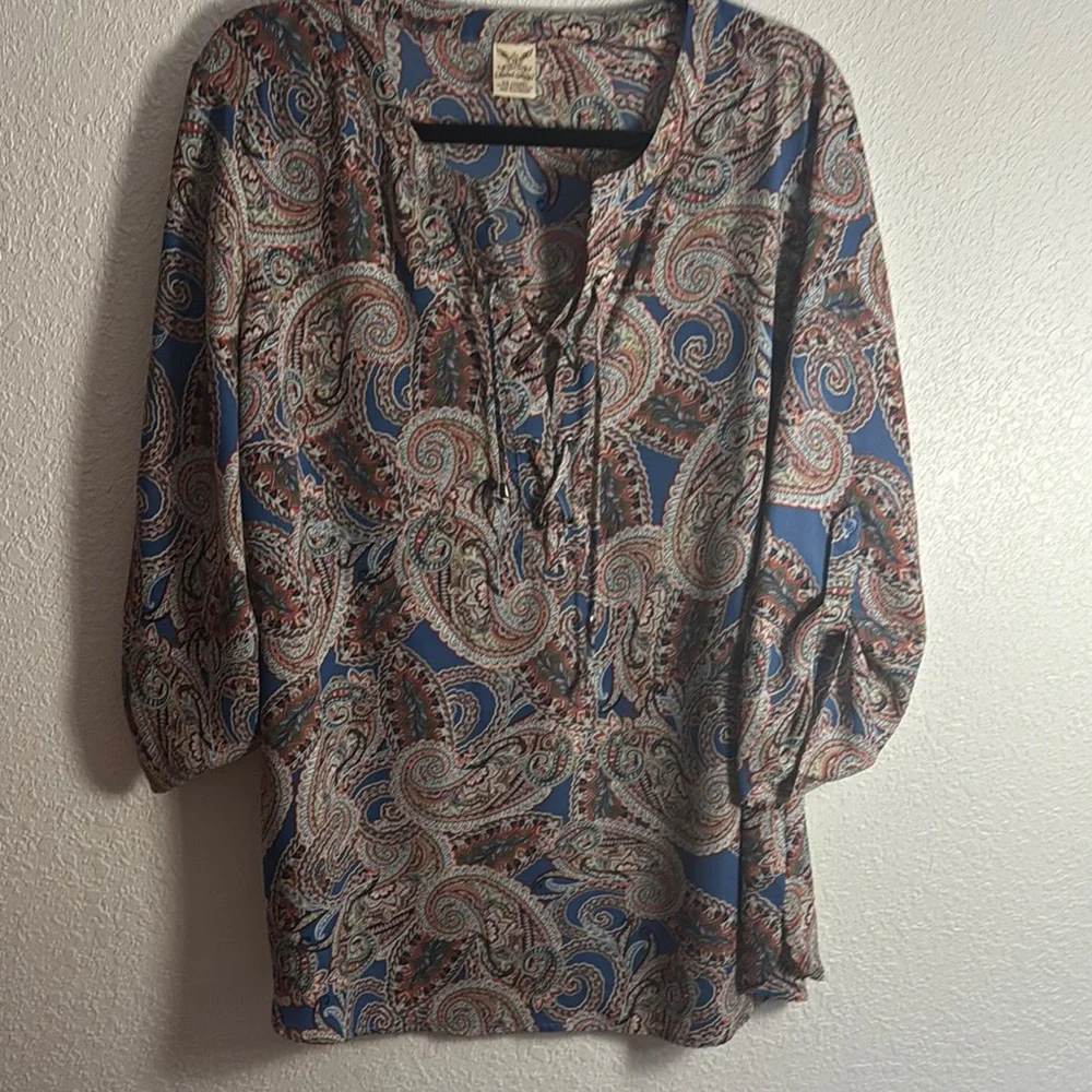 ❗️SOLD❗️Blue and Tan Ruffled 3/4 Sleeve Blouse with Mandarin Collar - Picture 1 of 5